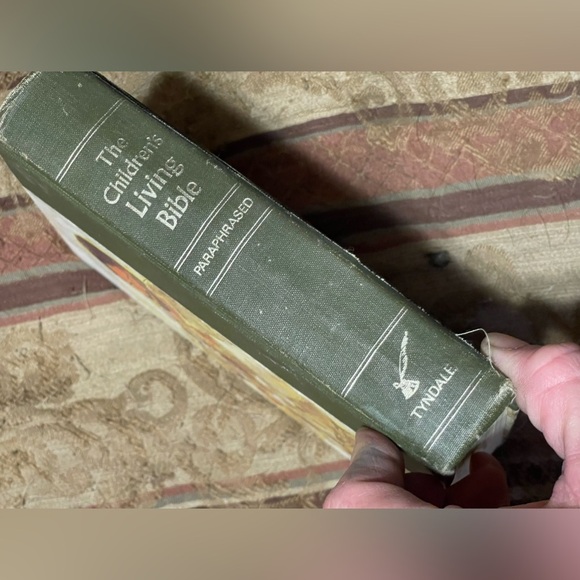 The Children's Living Bible Vintage 1971 - Picture 10 of 11